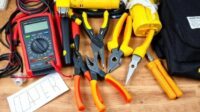 Ferramentas para Eletricistas: Guia Completo das Ferramentas e Normas Essenciais